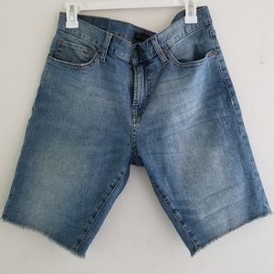 Slim denim cut-off shorts